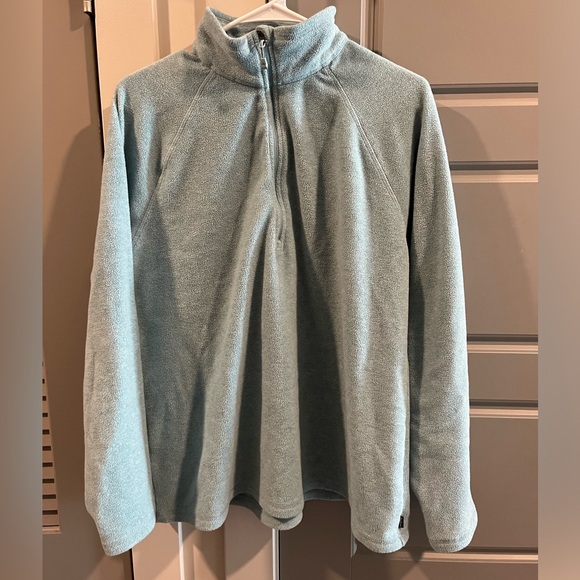 Eddie Bauer Light Blue half zip long sleeve - Picture 2 of 7